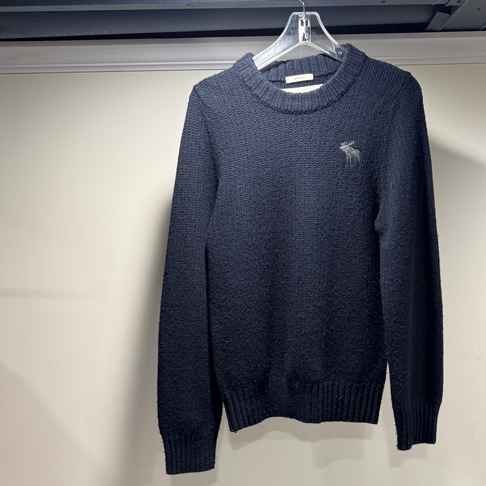 Abercrombie & Fitch Navy Crewneck Sweater